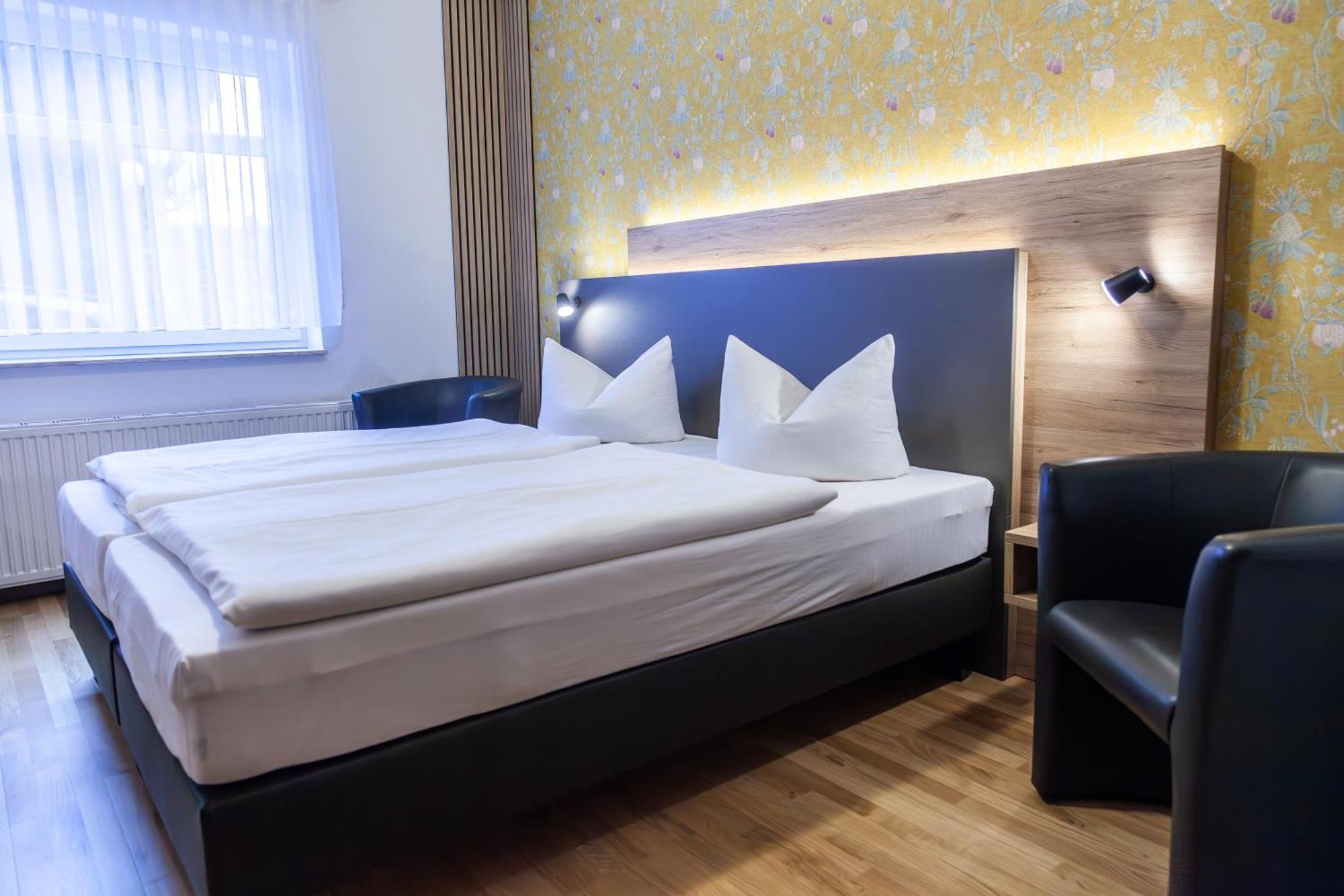 אייזנבאך Hotel Klostergarten מראה חיצוני תמונה